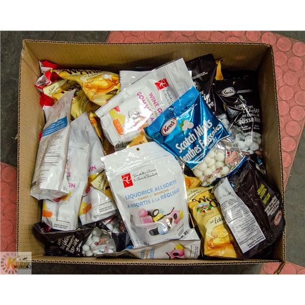 FLAT LOT OF VARIOUS CANDY