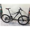 Image 2 : DARK GREY ROCKY MOUNTAIN ALTITUDE FULL SUSPENSION 27 SPEED, DISC BRAKES 19" FRAME MOUNTAIN BIKE
