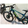 Image 2 : BLUE GT AVALANCHE 21 SPEED HEAVILY MODIFIED MOUNTAIN BIKE