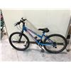 Image 1 : BLUE MOVELLO 18 SPEED SMALL FRAME MOUNTAIN BIKE