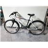 Image 1 : WHITE AND GREY KUWAHARA ECLIPSE 21 SPEED MOUNTAIN BIKE