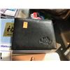 Image 8 : LOT OF PERSONAL HYGIENE AND MISC. HOUSEHOLD PRODUCT INCLUDING DESIGNER WALLETS/PURSES