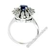 Image 5 : Vintage 14kt White Gold 0.90 ctw Round Sapphire and Diamond Flower Cluster Ring