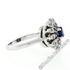 Image 8 : Vintage 14kt White Gold 0.90 ctw Round Sapphire and Diamond Flower Cluster Ring