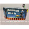 Image 4 : Drumming animal