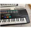 Image 3 : OPTIMUS MUSICAL KEYBOARD WITH BOX WORKS GOOD