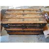 Image 1 : OLD WOODEN TRUNK