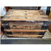 Image 4 : OLD WOODEN TRUNK