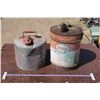 Image 1 : 2 Vintage Oil Cans