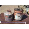 Image 2 : 2 Vintage Oil Cans