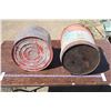 Image 3 : 2 Vintage Oil Cans