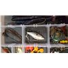 Image 4 : 2 Organizers & Fishing Lures