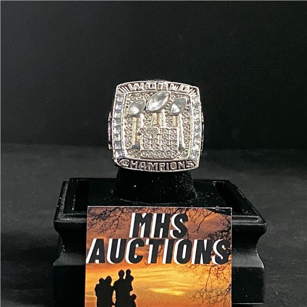 NEW YORK GIANTS N.F.L 2007  MANNING  CHAMPIONSHIP REPLICA RING (ref721)