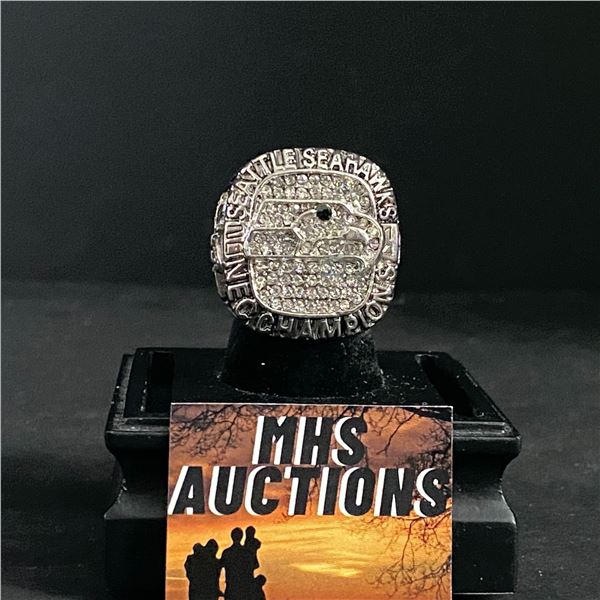 SEATTLE SEAHAWKS N.F.L 2014  WILSON  CHAMPIONSHIP REPLICA RING (ref736)