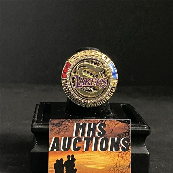 LOS ANGELES LAKERS 2020  JAMES  CHAMPIONSHIP REPLICA RING  KOBE THIS IS FOR YOU  (ref#424)