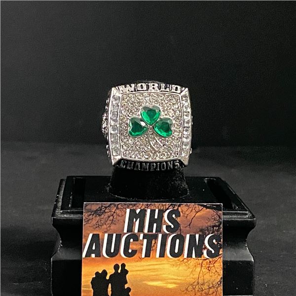 BOSTON CELTICS N.B.A 2008  GARNETT  CHAMPIONSHIP REPLICA RING (ref458)