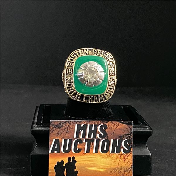 BOSTON CELTICS N.B.A 1969 "HAVLICEK" CHAMPIONSHIP REPLICA RING (ref463)