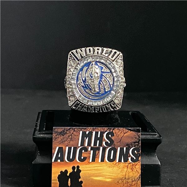 DALLAS MAVERICKS N.B.A 2011 "NOWITZKI" CHAMPIONSHIP REPLICA RING (ref495)