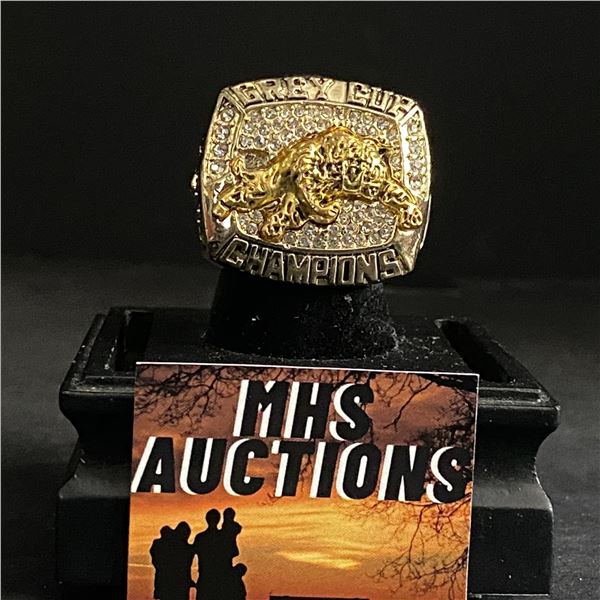 HAMILTON TIGER CATS C.F.L 1999 "MCMANUS" CHAMPIONSHIP REPLICA RING (ref899)