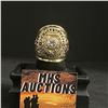 Image 1 : NEW YORK YANKEES M.L.B 1953 CHAMPIONSHIP REPLICA RING (ref552)