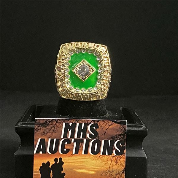 OAKLAND ATHLETICS M.L.B 1989  CLIME  CHAMPIONSHIP REPLICA RING (ref586)