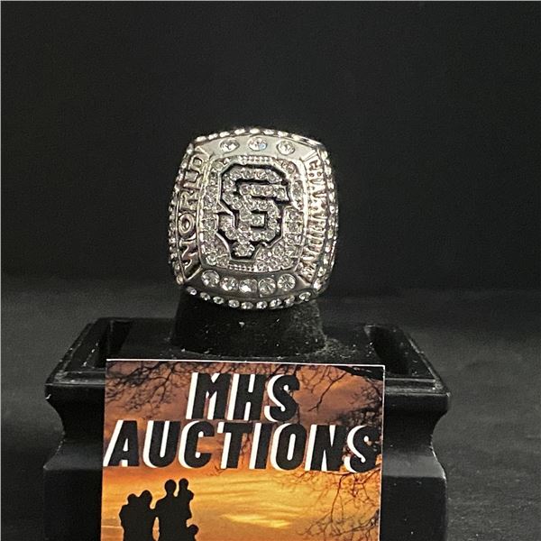 SAN FRANCISCO GIANTS M.L.B 2014 "BUMGARNER" CHAMPIONSHIP REPLICA RING (ref591)