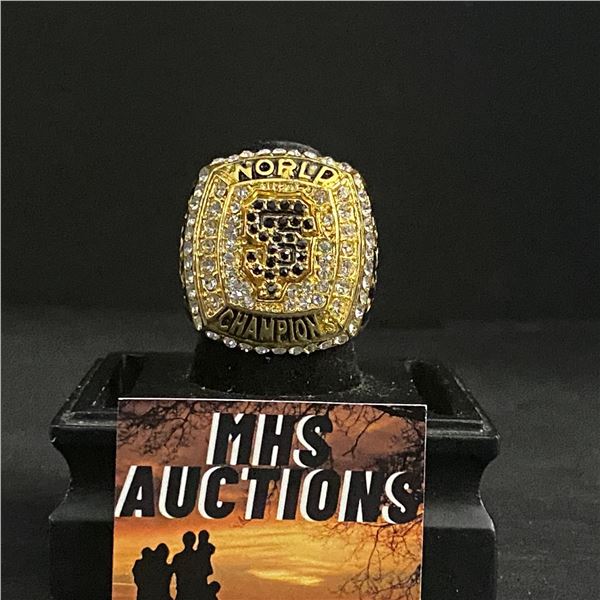 SAN FRANCISCO GIANTS M.L.B 2012  POSEY  CHAMPIONSHIP REPLICA RING (ref593)