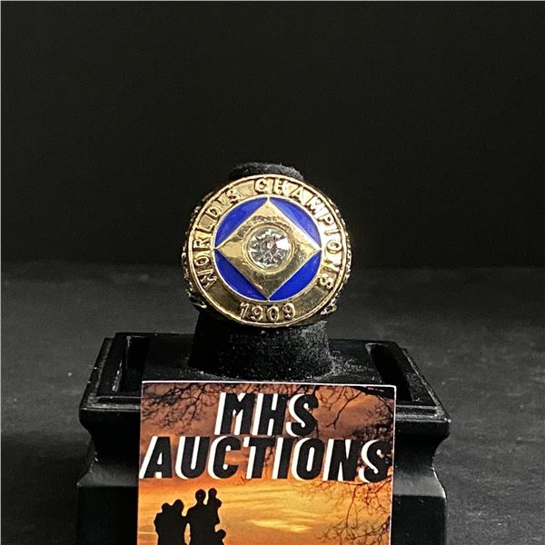 PITTSBURGH PIRATES M.L.B 1909  WAGNER  CHAMPIONSHIP REPLICA RING (ref599)