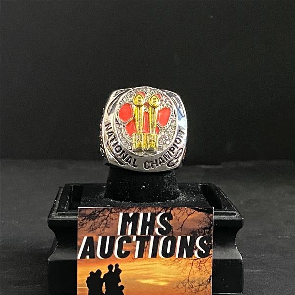 CLEMSON TIGERS CHAMPIONS 2018 "LAWRENCE" NATIONAL CHAMPIONSHIP REPLICA RING (ref1028)