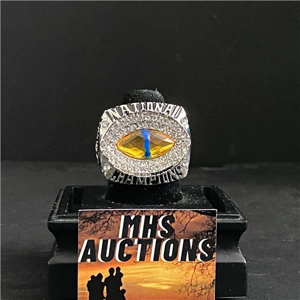 FLORIDA GATORS CHAMPIONS 2008  TEBOW  NATIONAL CHAMPIONSHIP REPLICA RING (ref1039)