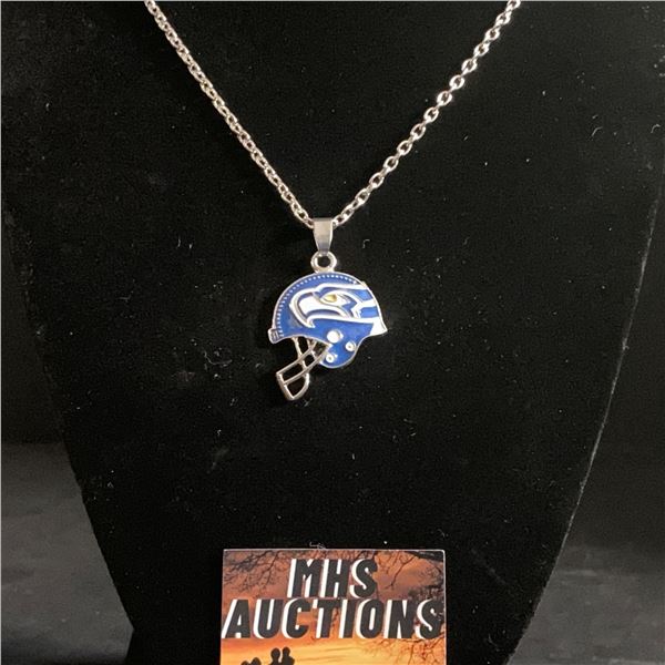 SEATTLE SEAHAWKS N.F.L CHAMPIONSHIP NECKLACE (ref1189)