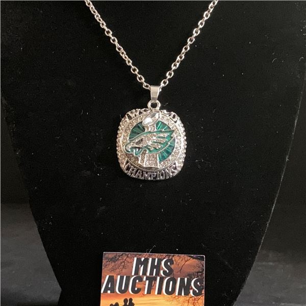 PHILADELPHIA EAGLES 2018 N.F.L CHAMPIONSHIP NECKLACE (ref1195)