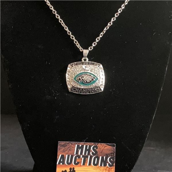 PHILADELPHIA EAGLES N.F.L CHAMPIONSHIP NECKLACE (ref1196)