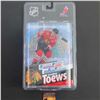 Image 1 : JONATHAN TOEWS VERY RARE VARIANT MCFARLANE CHICAGO BLACKHAWKS #420 OF 1000 SERIES 24