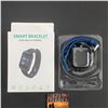 Image 1 : SMART BRACELET / SMART WATCH BLUE IN COLOUR