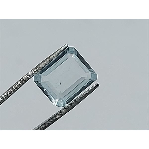5.51 ct  BABY BLUE TOPAZ