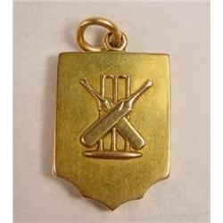 15ct Gold Cricketing Photo Locket. #1812335