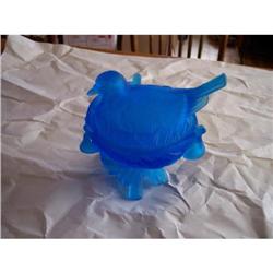 Westmoreland Blue Satin Glass Robin on Nest #1812405