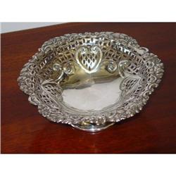 STERLING SILVER 925  PIERCED BASKET #1845082