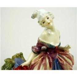 ROYAL DOULTON FIGURINE - THE BELLE HN754 #1845868