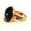 Image 1 : Victorian Onyx and Gold Ring #1845936