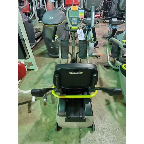 NUSTEP T4R COMMERCIAL SELF POWERED RECUMBENT CROSS TRAINER WITH DISPLAY