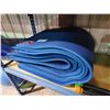 Image 1 : 9 BLUE COMMERCIAL YOGA / EXERCISE MATS