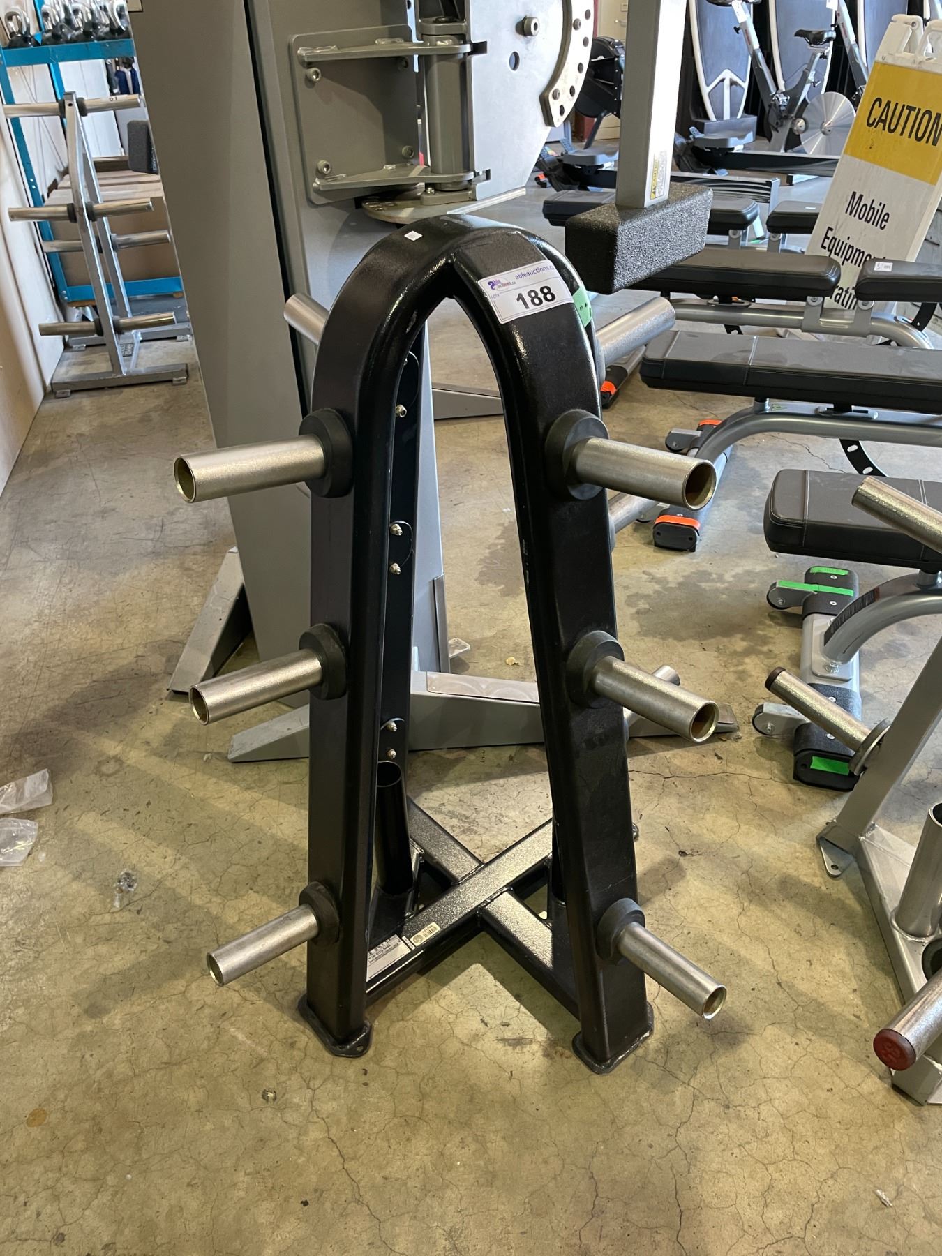 STAR TRAC COMMERCIAL 12 STATION FREE WEIGHT RACK SYSTEM WITH 2 BAR ...
