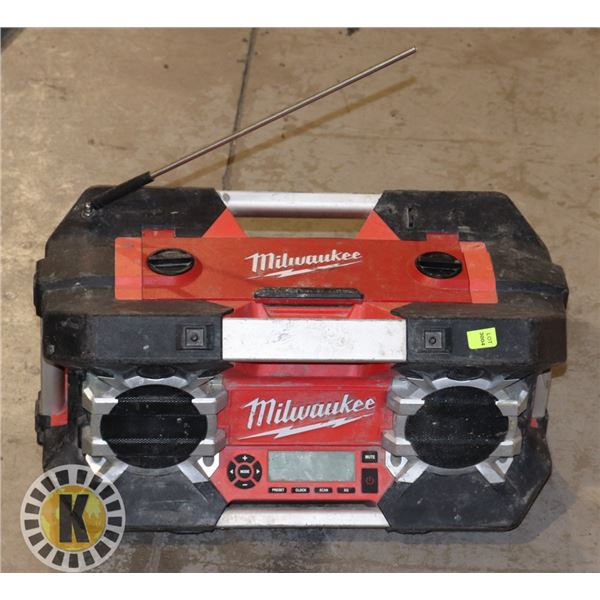MILWAUKEE JOBSITE RADIO