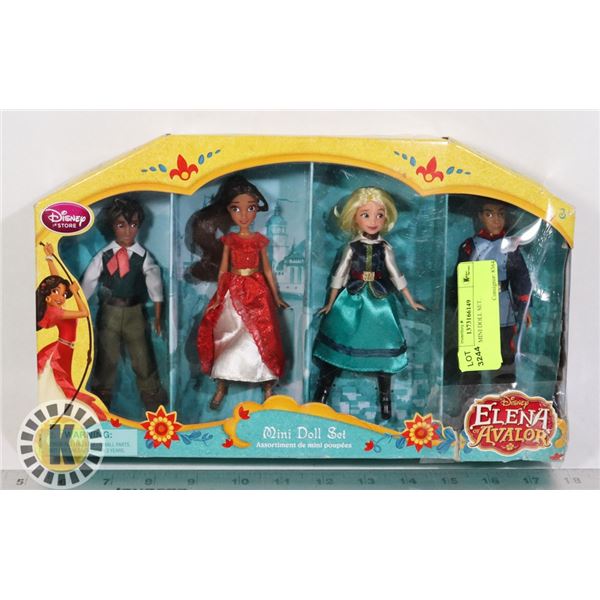 DISNEY MINI DOLL SET.