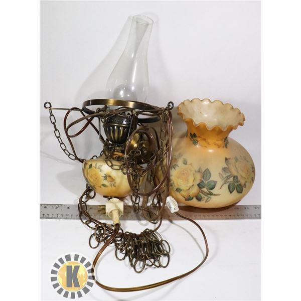 ANTIQUE STYLE HANGING LAMP WITH GLASS SHADE