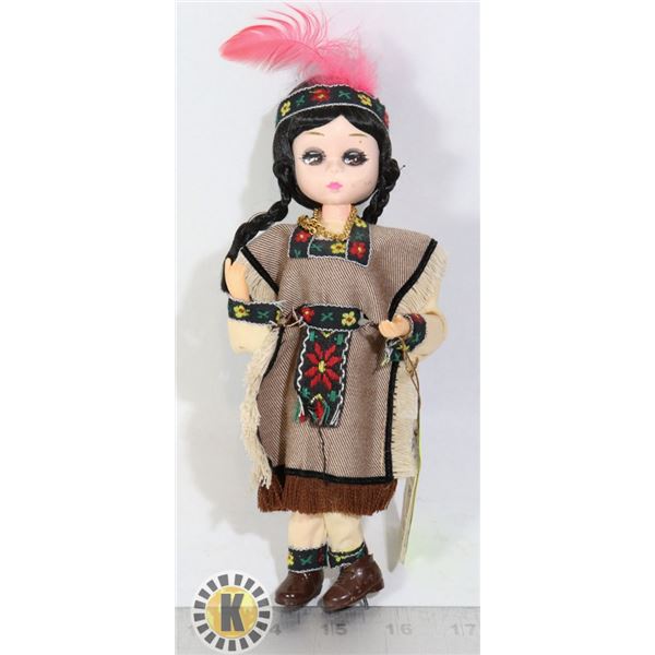 VINTAGE NATIVE FIGURINES/DOLL