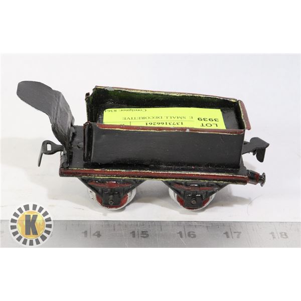 VINTAGE  SMALL DECORATIVE WAGON