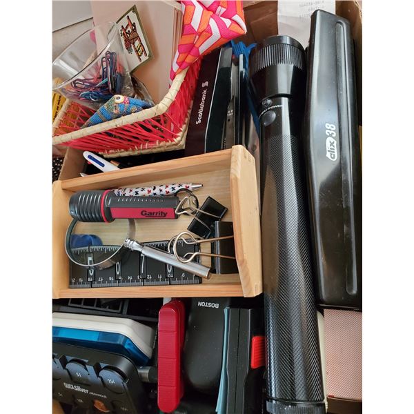 Assorted Flash Lights Tools